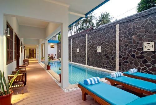 Lovina Oasis Hotel Exteriör bild