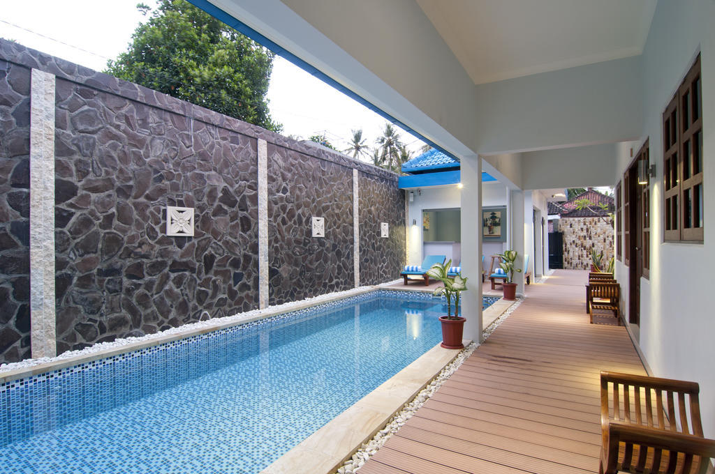 Lovina Oasis Hotel Exteriör bild